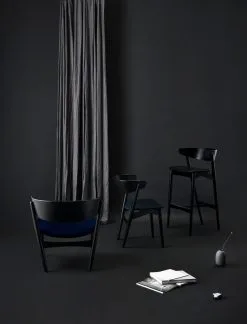 Sibast No 7 Bar Stool, 75 Cm, Black - Black Leather -Stools Store 002 Sibast No 7 Family context