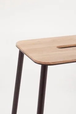 Frama Adam Stool, 76 Cm, Oak - Matt Black 12 Frama Adam Stool, 76 Cm, Oak - Matt Black -Stools Store 1. Adam Black Oak Detail