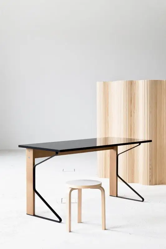 Artek Aalto Stool 60, White Laminate 5 Artek Aalto Stool 60, White Laminate - Image 3