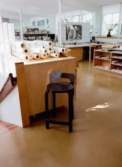 Artek Aalto High Chair K65, Black -Stools Store 2113638 High Chair K65 black lacquer rgb master