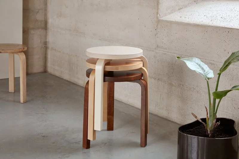 Artek Aalto Stool 60, Walnut 5 Artek Aalto Stool 60, Walnut - Image 3