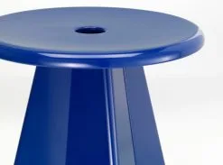 Vitra Tabouret Métallique Stool, Prouvé Bleu Marcoule -Stools Store 6557721 Tabouret Mtallique Bleu Marcoule Detail v fullbleed 1440x