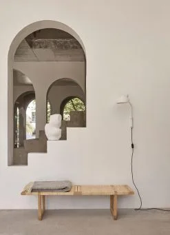 Carl Hansen & Søn BM0488 Table Bench, Long, Oiled Oak -Stools Store BM0488 oak oil MO300 white v1