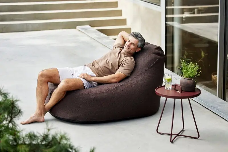 Cane-line Cozy Bean Bag, Dark Bordeaux 4 Cane-line Cozy Bean Bag, Dark Bordeaux - Image 2