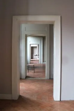 Frama Adam Stool, 50 Cm, Oak - Matt Black -Stools Store Frama Brescia 0832