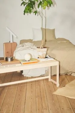 Frama Bench 01, Natural Wood -Stools Store Frama Ensemble 13