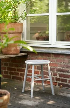 FDB Møbler J27 Stool, Grey Beech -Stools Store J272 high