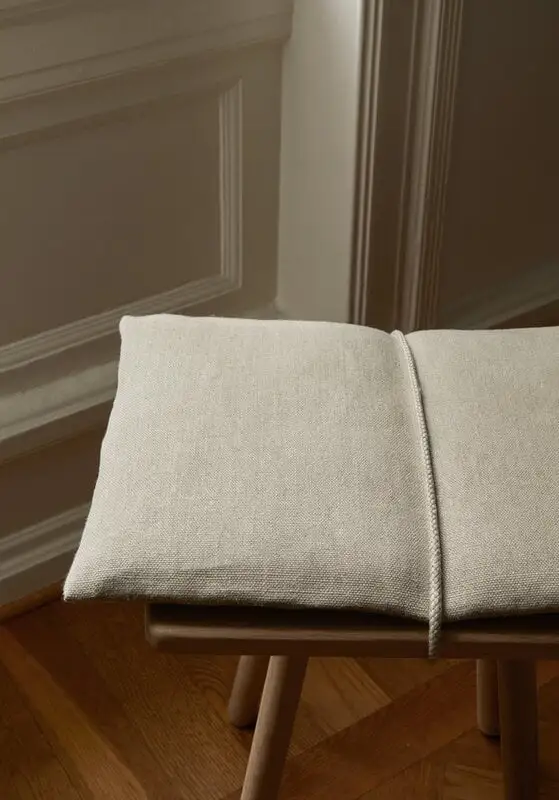 Skagerak Georg Stool, Oak - Linen 5 Skagerak Georg Stool, Oak - Linen - Image 3